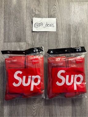 Hanes x Supreme Red Crew Socks - Pack of 4 (4 Pairs)